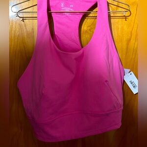 NWT women’s sports razorback bra. Hot pink!  Removable inserts for washing.